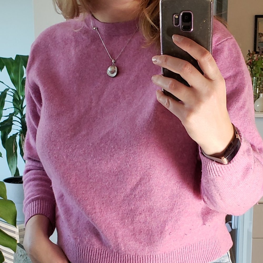 Uniqlo Lambswool Crew Neck